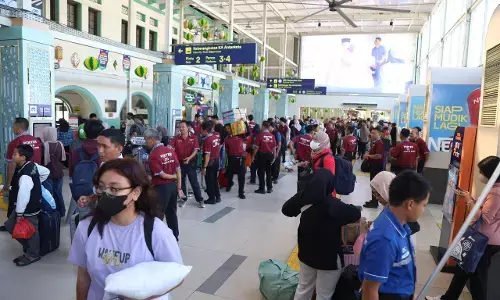 Okupansi KA jarak jauh capai 69%, periode mudik 11–20 Maret hampir penuh