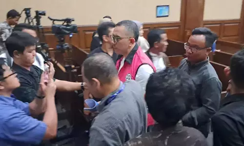 Dua pekan usai  vonis, salinan putusan kasus Pertamina belum diterima