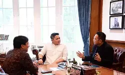 Seskab diskusi dengan Yovie-Raffi jadikan Bahasa Indonesia mendunia