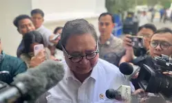 Prabowo panggil Airlangga hingga Purbaya ke Istana bahas efisiensi Prabowo panggil Airlangga hingga Purbaya ke Istana bahas efisiensi