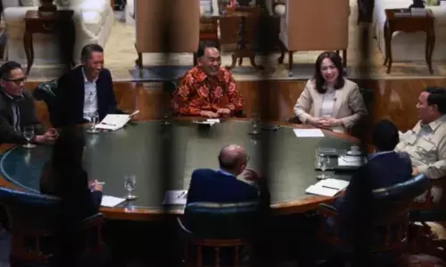 Prabowo diskusi bahas isu terkini dengan jurnalis dan para ahli