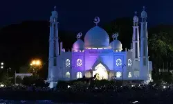 Pantai Padang destinasi unggulan wisata lebaran di Sumbar