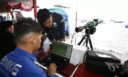 BMKG dan Kemenag pantau hilal di Pantai Botubarani BMKG dan Kemenag pantau hilal di Pantai Botubarani