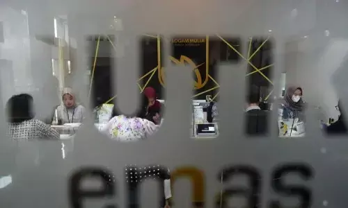 Harga emas Antam Jumat ini turun Rp50.000, simak rinciannya Harga emas Antam Jumat ini turun Rp50.000, simak rinciannya