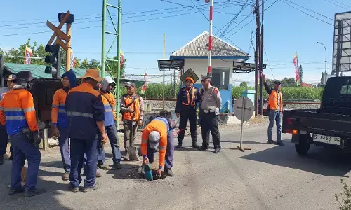Tekan kecelakaan, KAI Daop 7 lakukan penyempitan perlintasan sebidang