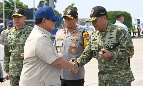 Presiden Prabowo tiba di Sumut untuk malam takbiran bersama warga