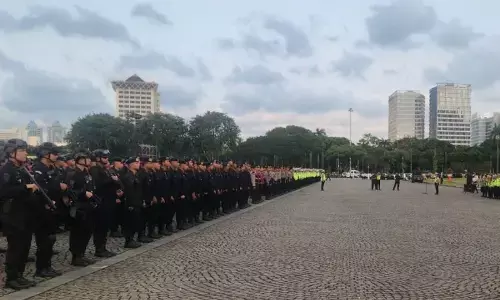 Polisi kerahkan 1.596 personel amankan malam takbiran di Jakarta Polisi kerahkan 1.596 personel amankan malam takbiran di Jakarta
