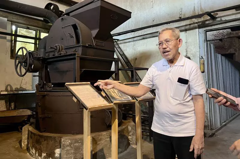 Kopi tertua di Semarang jaga tradisi kopi lokal dan warisan sejak 1915 Kopi tertua di Semarang jaga tradisi kopi lokal dan warisan sejak 1915