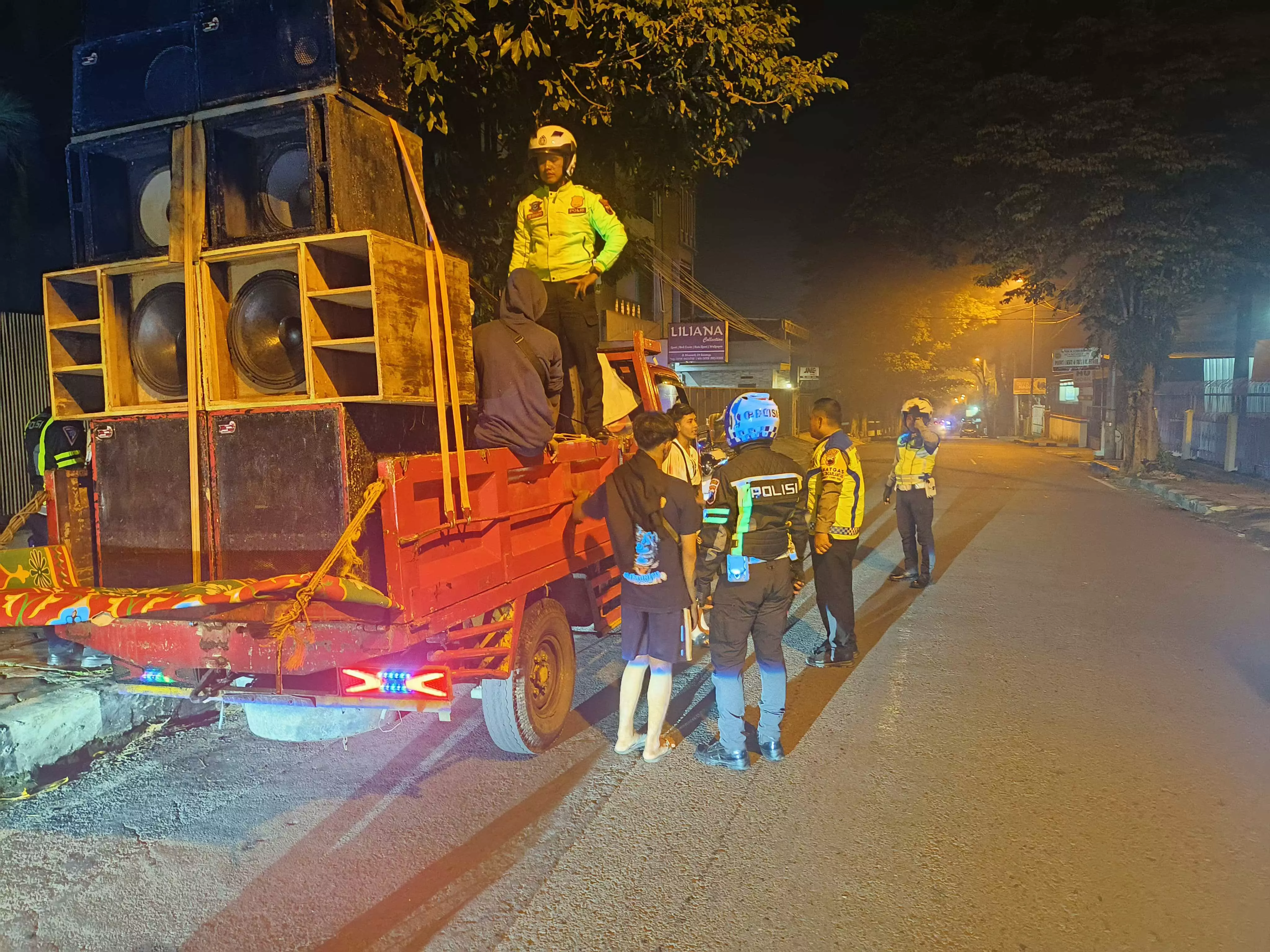Polres Salatiga tertibkan sound horek pada malam takbiran Polres Salatiga tertibkan sound horek pada malam takbiran