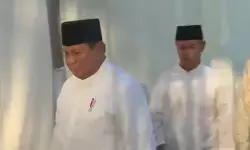 Presiden Prabowo salat Id di Masjid Darussalam Aceh Tamiang Presiden Prabowo salat Id di Masjid Darussalam Aceh Tamiang