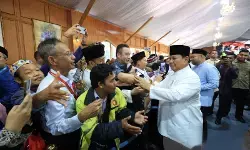 Open house Istana, warga terkesan bersalaman langsung dengan Presiden