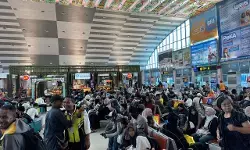 Puncak arus balik mudik lebaran di Bandara Sentani Jayapura diperkirakan pada H+7 Lebaran Puncak arus balik mudik lebaran di Bandara Sentani Jayapura diperkirakan pada H+7 Lebaran