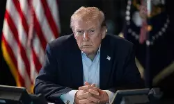 Trump isyaratkan perubahan pemerintahan Iran, klaim dialog dibantah