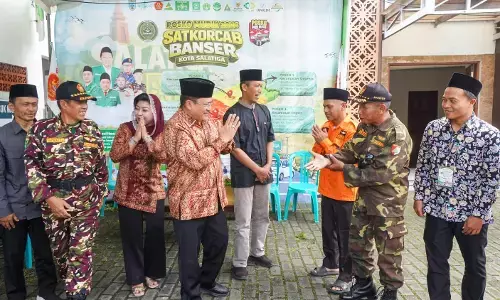 Wali Kota Salatiga tinjau tujuh masjid ramah pemudik Wali Kota Salatiga tinjau tujuh masjid ramah pemudik
