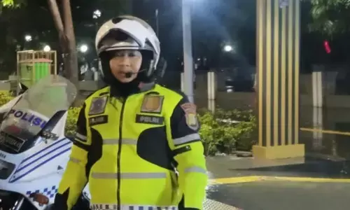 Kapolri naikkan pangkat Brigadir Fajar yang gugur usai amankan mudik Kapolri naikkan pangkat Brigadir Fajar yang gugur usai amankan mudik