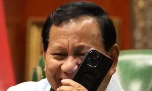 Prabowo hubungi Mahmoud Abbas dan Anwar Ibrahim pada momen Lebaran Prabowo hubungi Mahmoud Abbas dan Anwar Ibrahim pada momen Lebaran