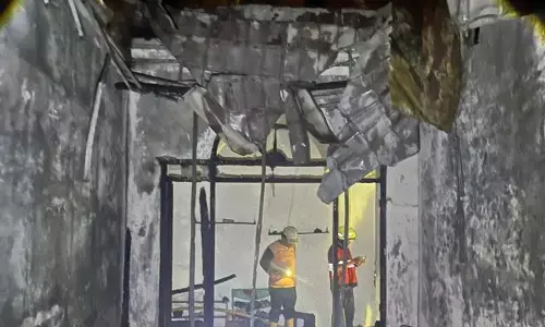 Kebakaran landa rumah warga di Kembangan Jakbar