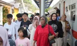 Diserbu penumpang, penjualan tiket KA Pariaman ekspres hari ini mencapai 158%