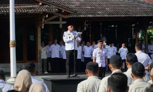 Usai libur lebaran, Dedy Yon ajak ASN segera menyesuaikan diri bekerja penuh semangat