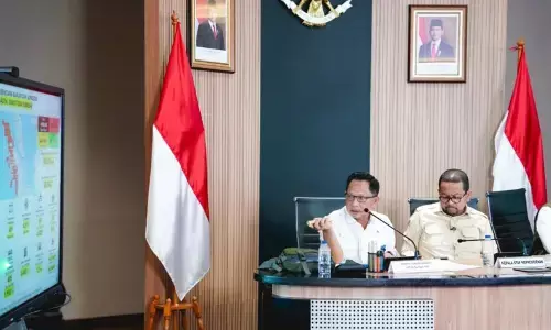 Mendagri pastikan pengungsi pascabencana di Sumbar tak lagi di tenda