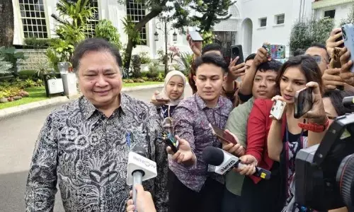 Menko Airlangga pastikan kebijakan WFH akan ditetapkan Maret Menko Airlangga pastikan kebijakan WFH akan ditetapkan Maret