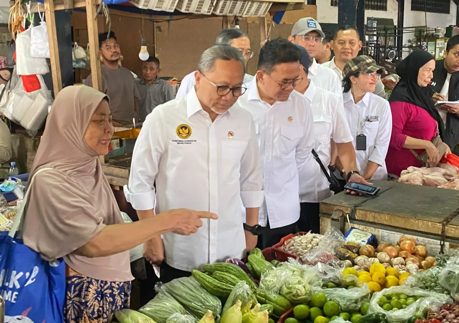 Harga cabai rawit merah masih tinggi, Zulhas: Tembus Rp100.000 per kg Harga cabai rawit merah masih tinggi, Zulhas: Tembus Rp100.000 per kg