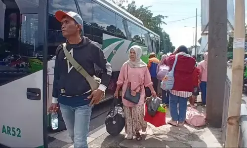 Antisipasi gelombang arus balik, Terminal Kampung Rambutan siaga 24 jam