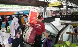 KAI Jakarta: 113 ribu tiket kereta arus balik Lebaran masih tersedia KAI Jakarta: 113 ribu tiket kereta arus balik Lebaran masih tersedia