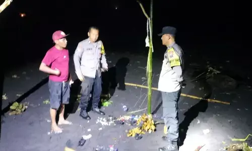 10 orang tersambar petir saat liburan di pantai selatan Lumajang