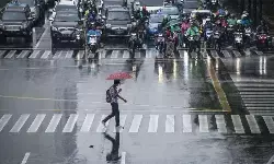 BMKG: Senin, mayoritas kota besar berpotensi hujan