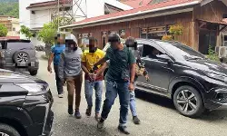 Satgas Damai Cartenz tangkap dua pelaku jaringan peredaran amunisi ilegal di Papua