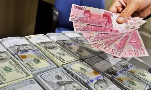 Rupiah sentuh Rp17 ribu, dipicu eskalasi perang AS-Israel dengan Iran Rupiah sentuh Rp17 ribu, dipicu eskalasi perang AS-Israel dengan Iran