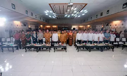 Ke Gresik, Gus Ipul disambut pidato 4 bahasa asing oleh Siswa Sekolah Rakyat