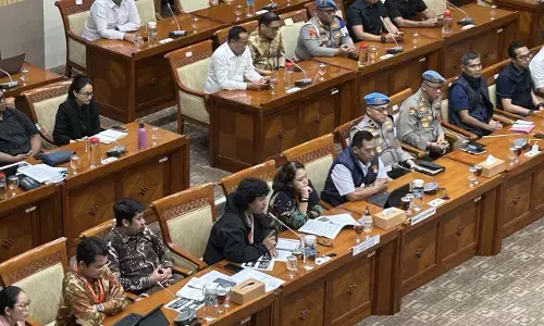 Rapat di DPR KontraS dorong evaluasi peredaran air keras