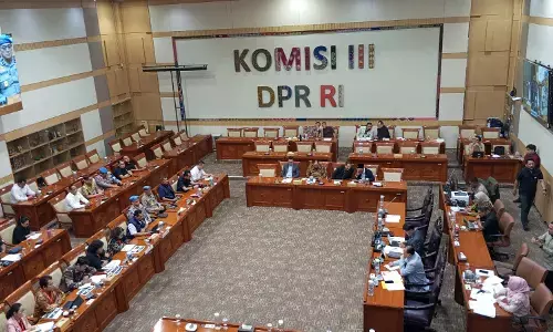 DPR bahas penyiraman aktivis KontraS, Polisi serahkan ke Puspom