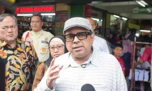 BPJPH perkuat edukasi wajib halal di Pasar Kramat Jati BPJPH perkuat edukasi wajib halal di Pasar Kramat Jati