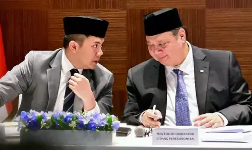 Pemerintah pangkas belanja seremonial Rp 130 triliun, alihkan ke MBG