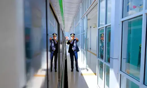 KAI Divre II Sumbar catat ketepatan waktu 100 persen selama Angkutan Lebaran 2026