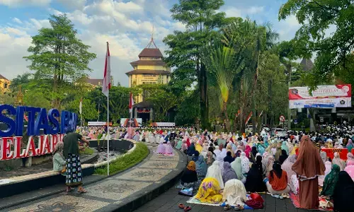 Daftar amalan sunnah Iduladha: Sebelum & sesudah shalat Id
