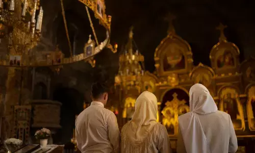 Sejarah tri hari suci dan perayaan paskah di Indonesia