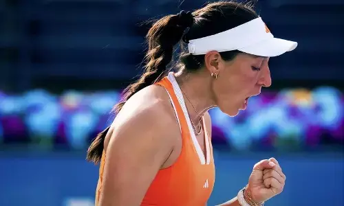 Pegula kembali berjuang lewati tiga set untuk melaju di Charleston Pegula kembali berjuang lewati tiga set untuk melaju di Charleston