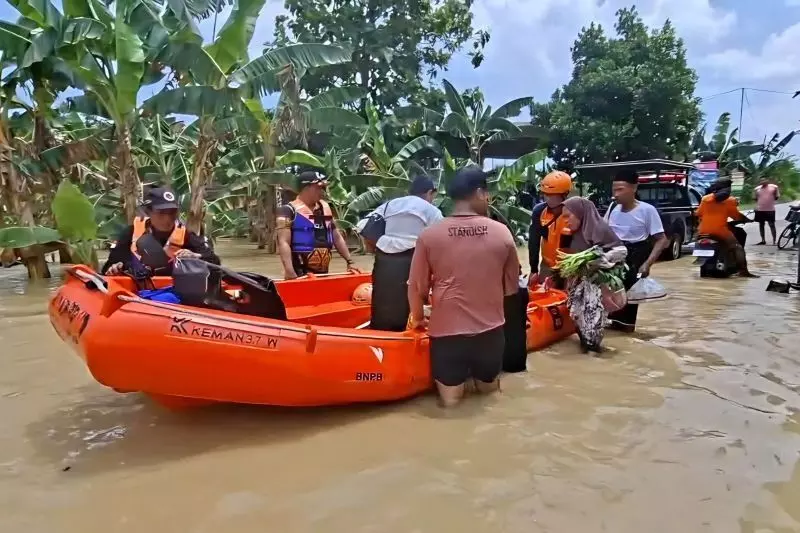 BNPB laporkan jumlah pengungsi banjir Demak jadi 2.839 jiwa