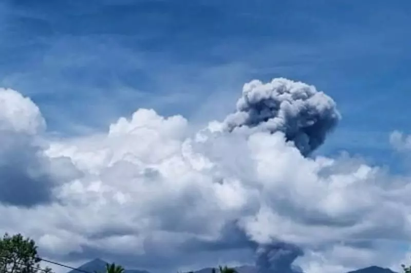 Gunung Dukono erupsi, abu vulkanik capai 1,4 Km