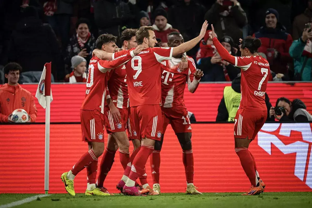 Bayern Muenchen comeback dramatis, tundukkan Freiburg 3-2