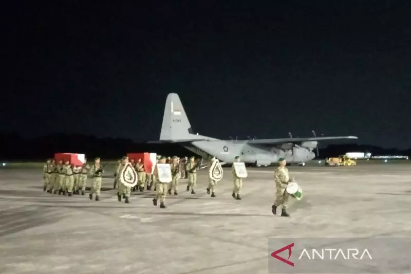 Dua Prajurit TNI gugur di Lebanon diserahkan ke keluarga Dua Prajurit TNI gugur di Lebanon diserahkan ke keluarga