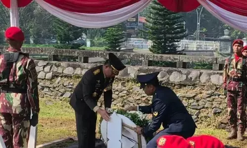 Panglima TNI pimpin prosesi pemakaman Mayor Zulmi di TMP Cikutra