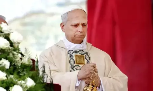 Pope Leo XIV serukan perdamaian di tengah konflik global Pope Leo XIV serukan perdamaian di tengah konflik global