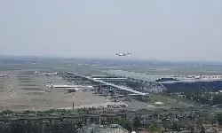 Belasan penerbangan di Bandara Soetta dialihkan akibat cuaca ekstrem