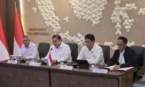 Pemerintah naikkan fuel surcharge 38 persen respons kenaikan harga avtur