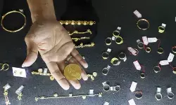 Selasa pagi ini emas UBS-Antam-Galeri24 di Pegadaian serempak turun Selasa pagi ini emas UBS-Antam-Galeri24 di Pegadaian serempak turun